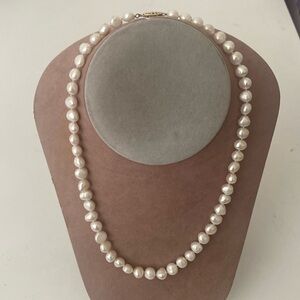 Biwa Fresh Water Pearl Necklace 18” 9k Gold Clasp